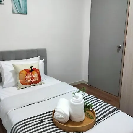 M Vertica Residence I Homebrickz Kuala Lumpur Luaran gambar